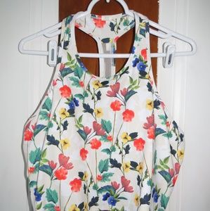 Clara Sports Bra & Salar Mesh PowerHold Capri